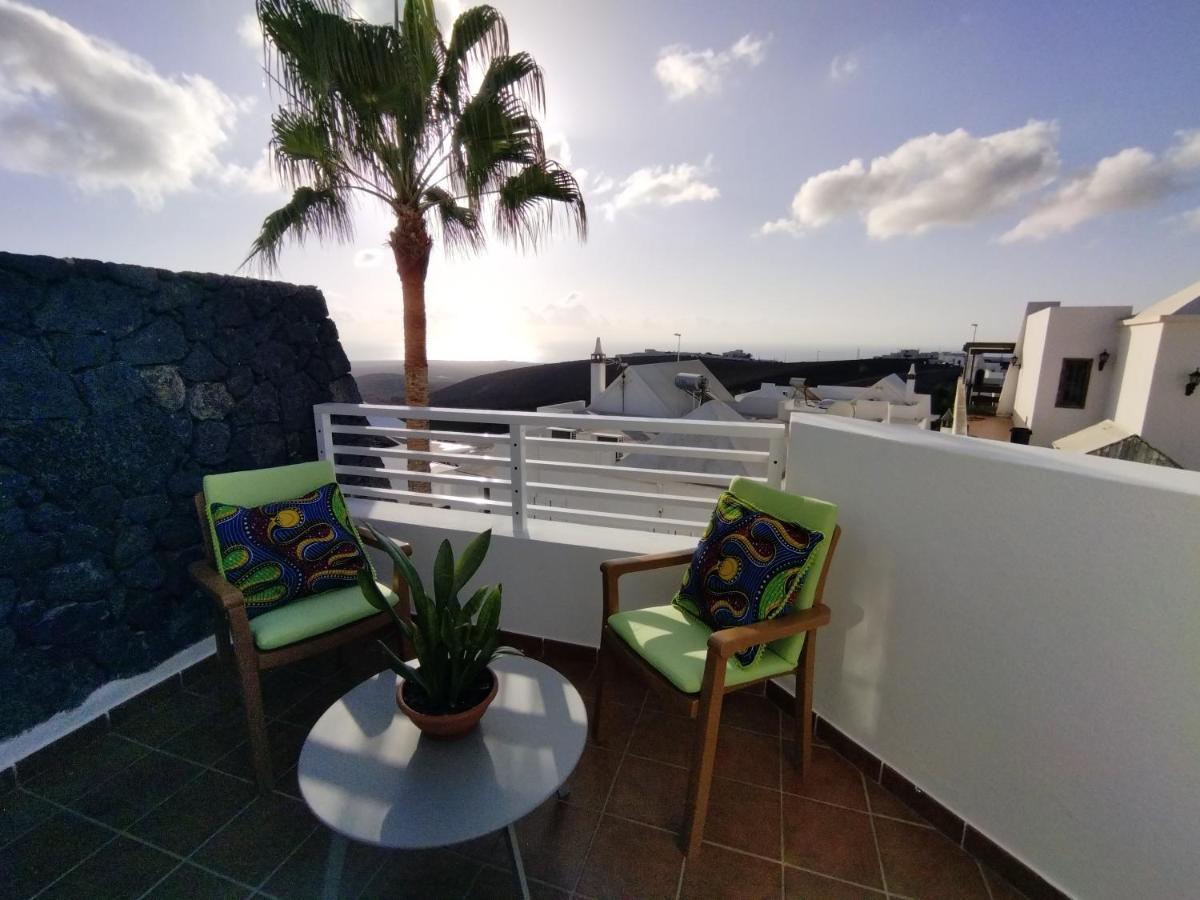 Mandala Apartment Tias Luaran gambar