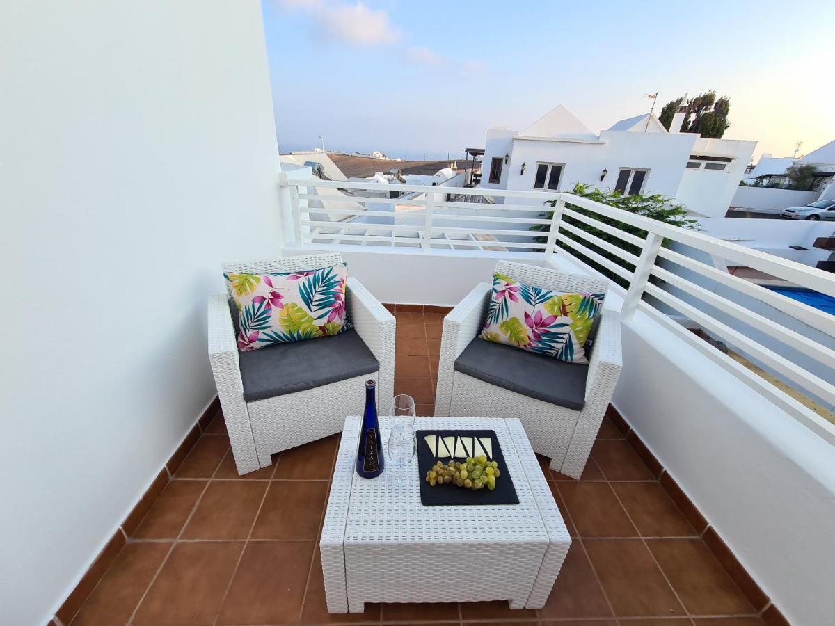 Mandala Apartment Tias Luaran gambar