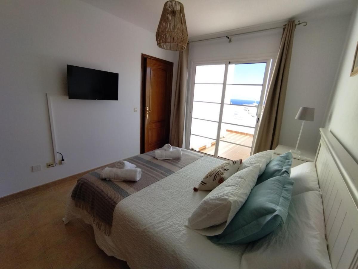 Mandala Apartment Tias Luaran gambar
