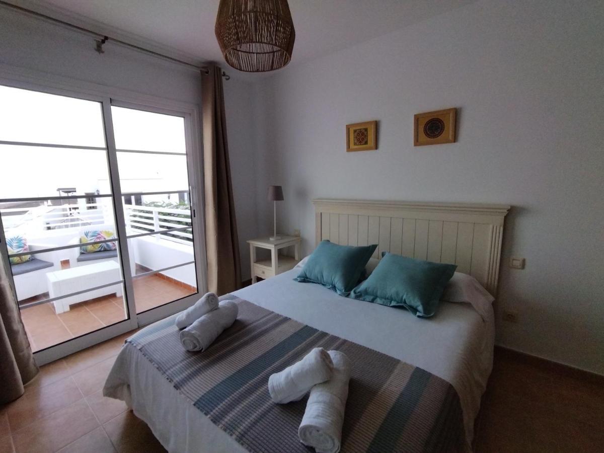 Mandala Apartment Tias Luaran gambar