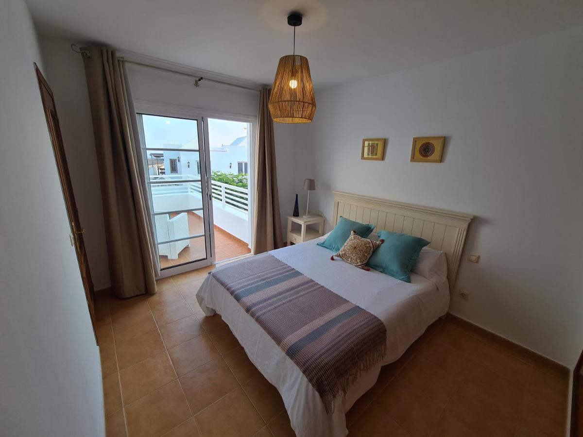 Mandala Apartment Tias Luaran gambar